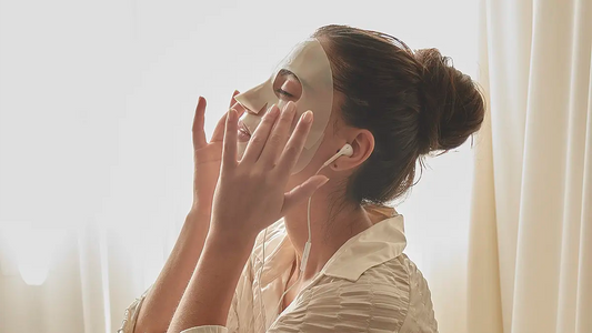Hydrating Face Mask Guide: How Korean Clay Masks Purify and Restore
